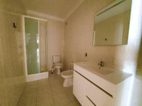 Apartamento T3, Bairro do Liceu, Setúbal