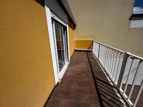 Moradia t1 ,Bairro Salgado, Setúbal