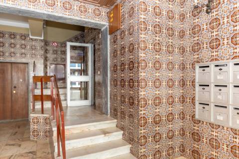 Apartamento T4, Bonfim, Setúbal