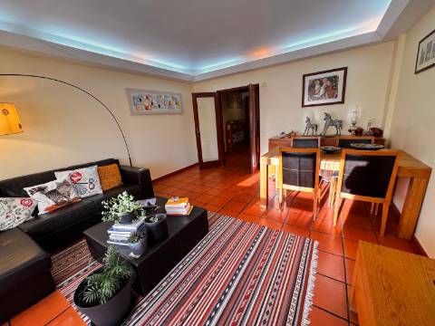 Apartamento T3, Luisa Todi, Setúbal