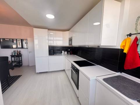 Apartamento T3, Bonfim, Setubal