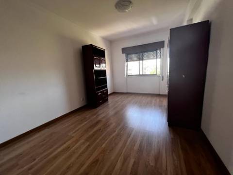 Apartamento T3, vanicelos, Setúbal