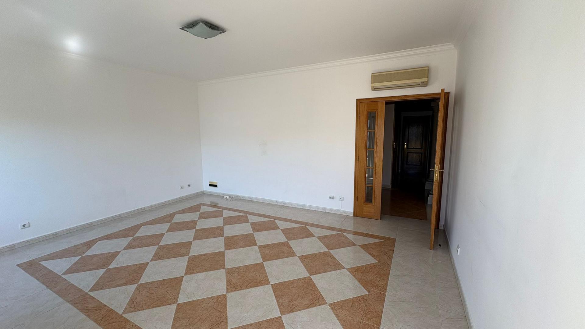 Apartamento T3, Nova Azeda, Setúbal