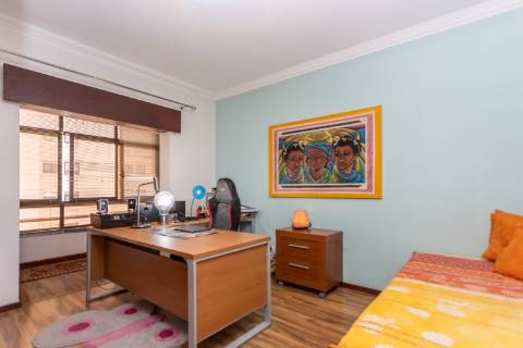 Apartamento T4 ,Bairro do Liceu , Setúbal