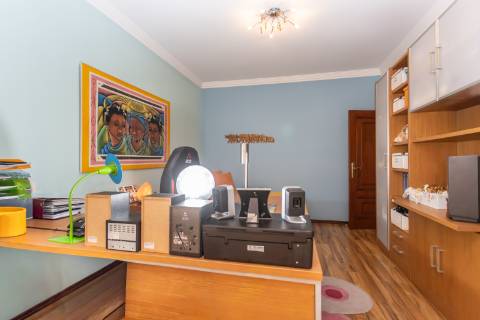 Apartamento T4 ,Bairro do Liceu , Setúbal