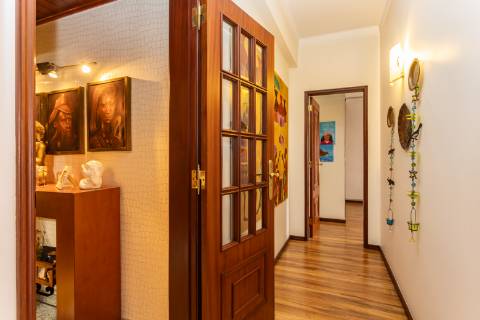 Apartamento T4 ,Bairro do Liceu , Setúbal