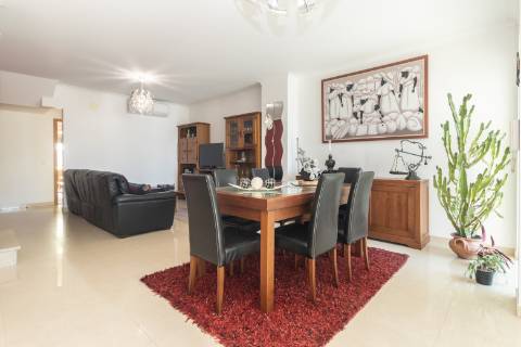 Moradia T3, Bairro Gouveia, Alhos Vedros