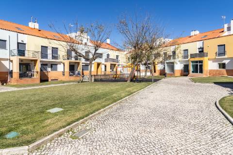 Moradia T3, Bairro Gouveia, Alhos Vedros