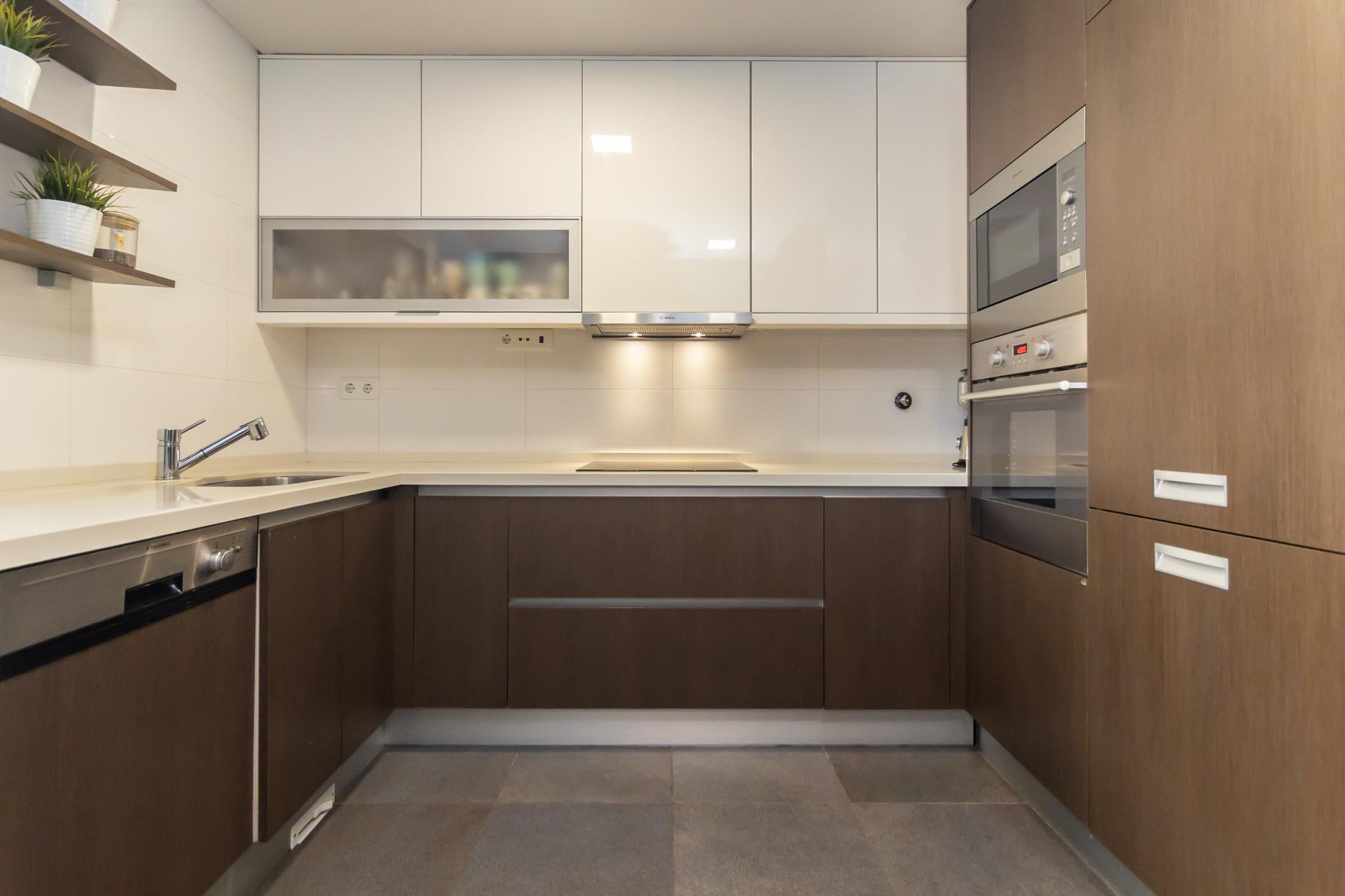 Apartamento T3, C/parqueamento ,Condominio Terrazzo, Setúbal.