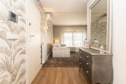 Apartamento T3, C/parqueamento ,Condominio Terrazzo, Setúbal.
