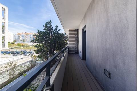 Apartamento T3, C/parqueamento ,Condominio Terrazzo, Setúbal.