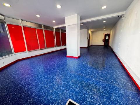 Loja ,Monte Belo ,Setubal