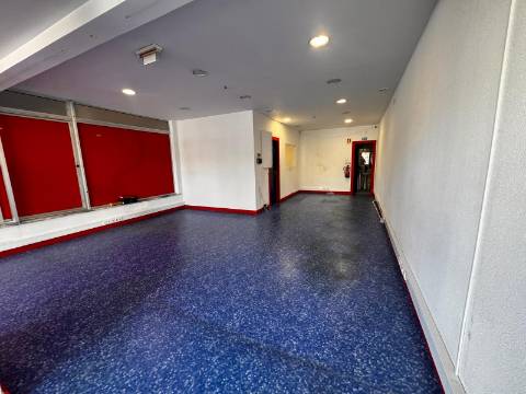 Loja ,Monte Belo ,Setubal