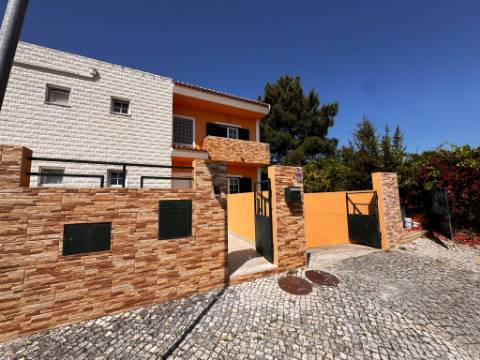 Moradia T4, Serralheira, Setúbal