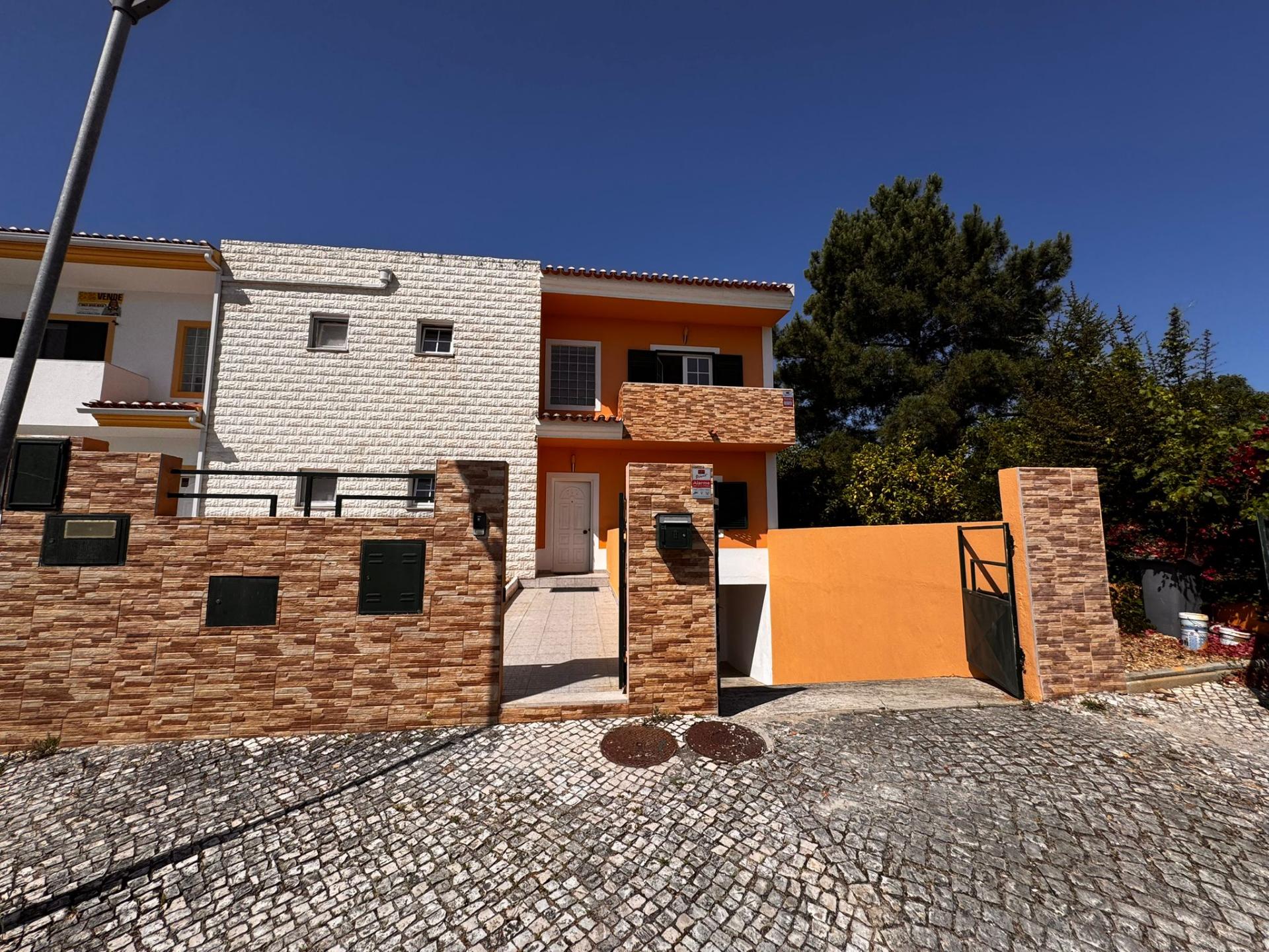Moradia T4, Serralheira, Setúbal