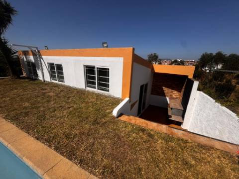 Moradia T4, Serralheira, Setúbal