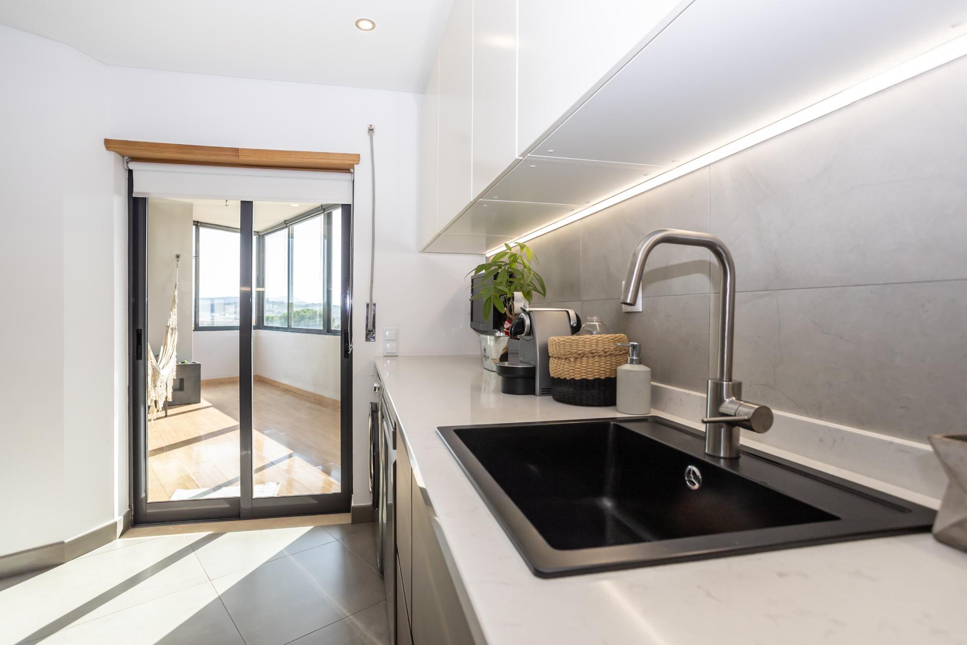 Apartamento T3 com garagem, Nova Azeda,Setúbal