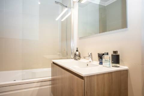 Apartamento T3 com garagem, Nova Azeda,Setúbal