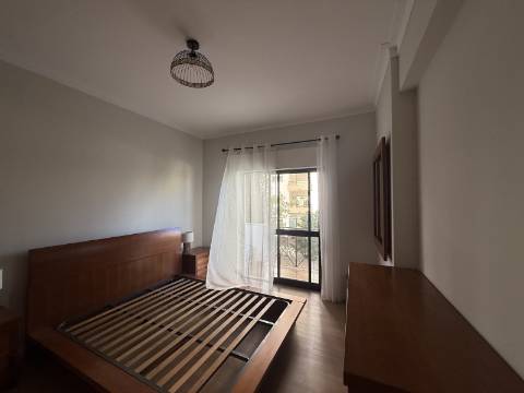Apartamento T3, Liceu, Setúbal