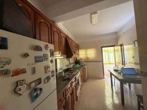 Apartamento T3, Tebaida, Setúbal