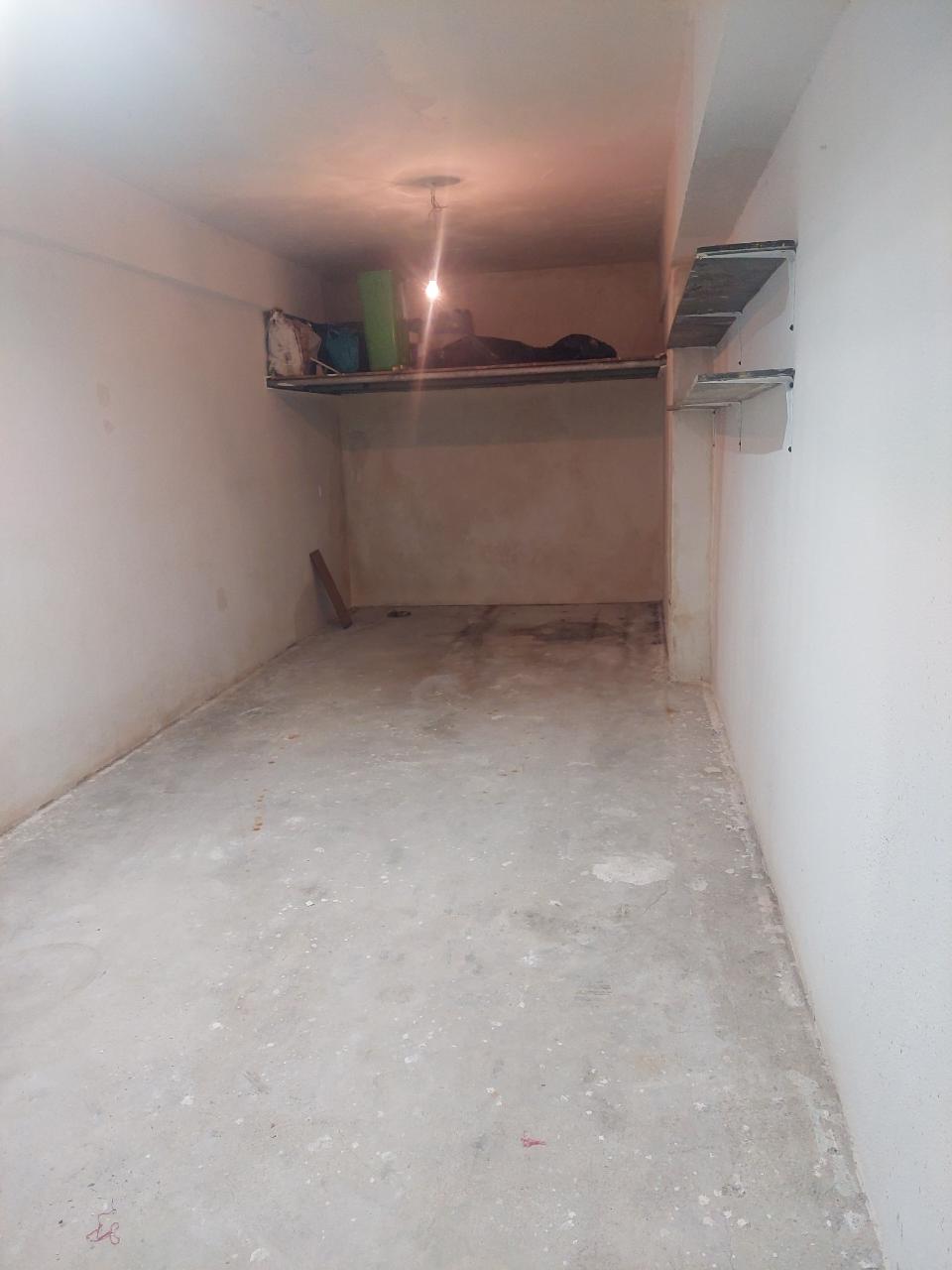 Garagem, Urbisado, Setúbal