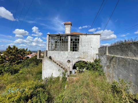 Fantástica Moradia no Parque Natural de Palmela.