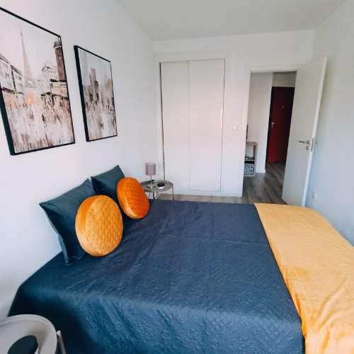 Apartamento T1+1 C/ Logradouro Benfica Lisboa