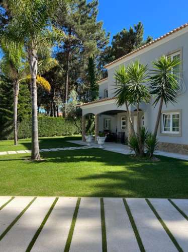 Fantástica moradia T4+1 na Herdade da Aroeira