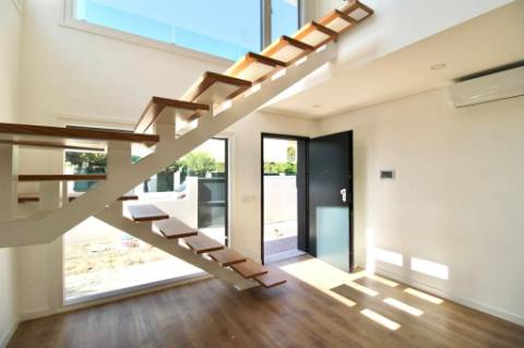 MORADIA ISOLADA T4 COM PISCINA - AROEIRA