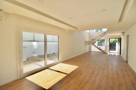 MORADIA ISOLADA T4 COM PISCINA - AROEIRA