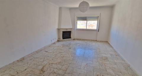 Apartamento T2 Agualva Cacem