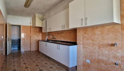 Apartamento T2 Agualva Cacem