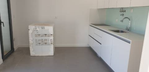 Apartamento T1 Sta Marta Corroios Corroios