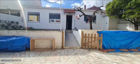 2 Moradias T2 Alto do Índio