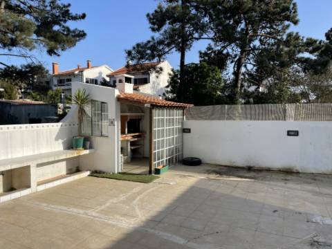 Moradia T4 Foros da Amora