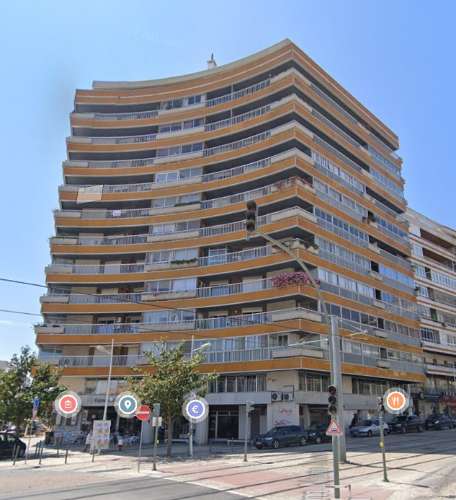 Apartamento Centro Almada T4