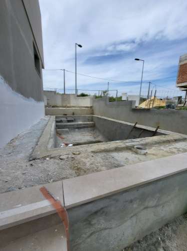 Moradia Geminada T4 Caparica Pera