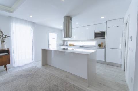 Excelente Moradia T4 - Aroeira