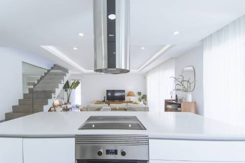 Excelente Moradia T4 - Aroeira