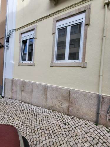 Apartamento T2 C Logradouro 10 m2 Benfica
