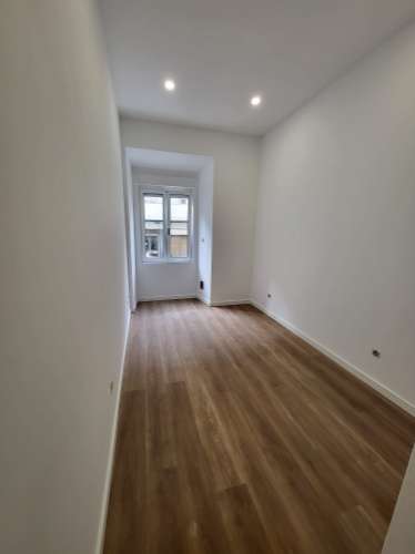Apartamento T2 C Logradouro 10 m2 Benfica