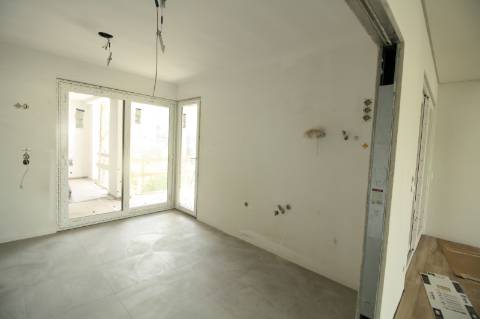 Apartamento T3 Novo Cova da Piedade