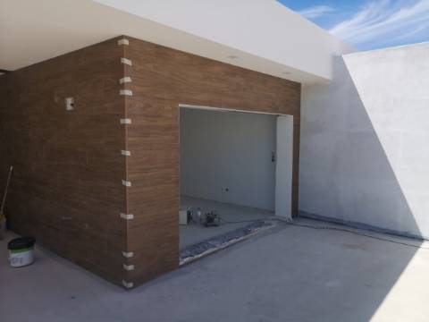 Moradia T4 Fernão Ferro