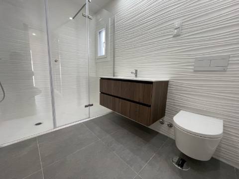 Moradia T3+1 nova Fernão Ferro