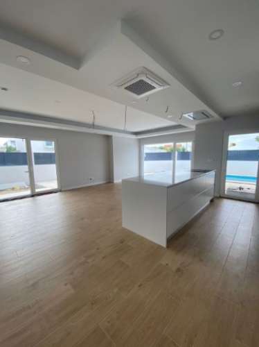 Moradia T4 Redondos C/ Piscina