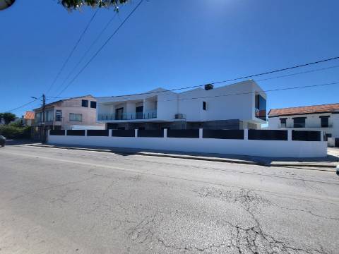 Moradia T4 Redondos C/ Piscina