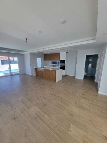 Moradia T4 Redondos C/ Piscina