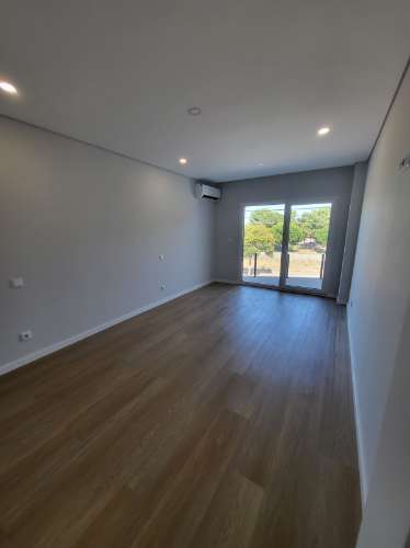 Moradia V4 C Piscina Fernão Ferro