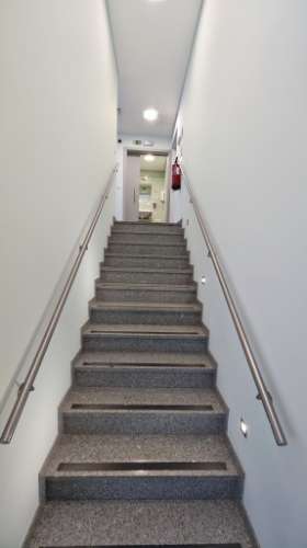 Clinica 10 salas 198m2