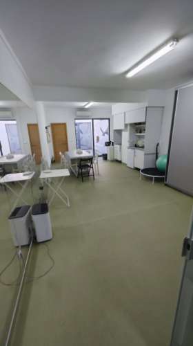 Clinica 10 salas 198m2